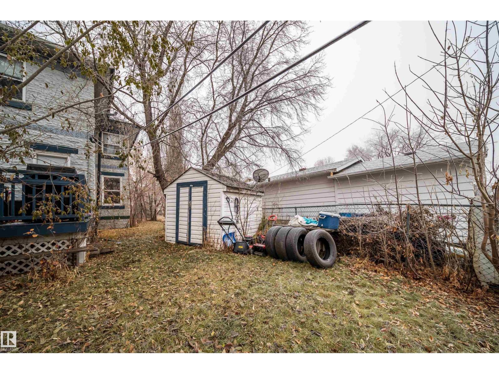 Photo 3 of 5306 47 St, Wetaskiwin AB
