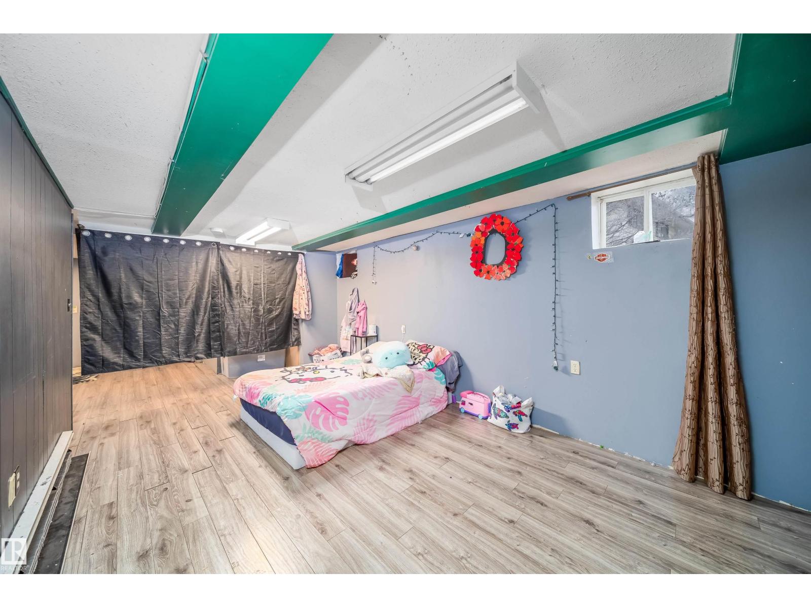 Photo 26 of 5306 47 St, Wetaskiwin AB