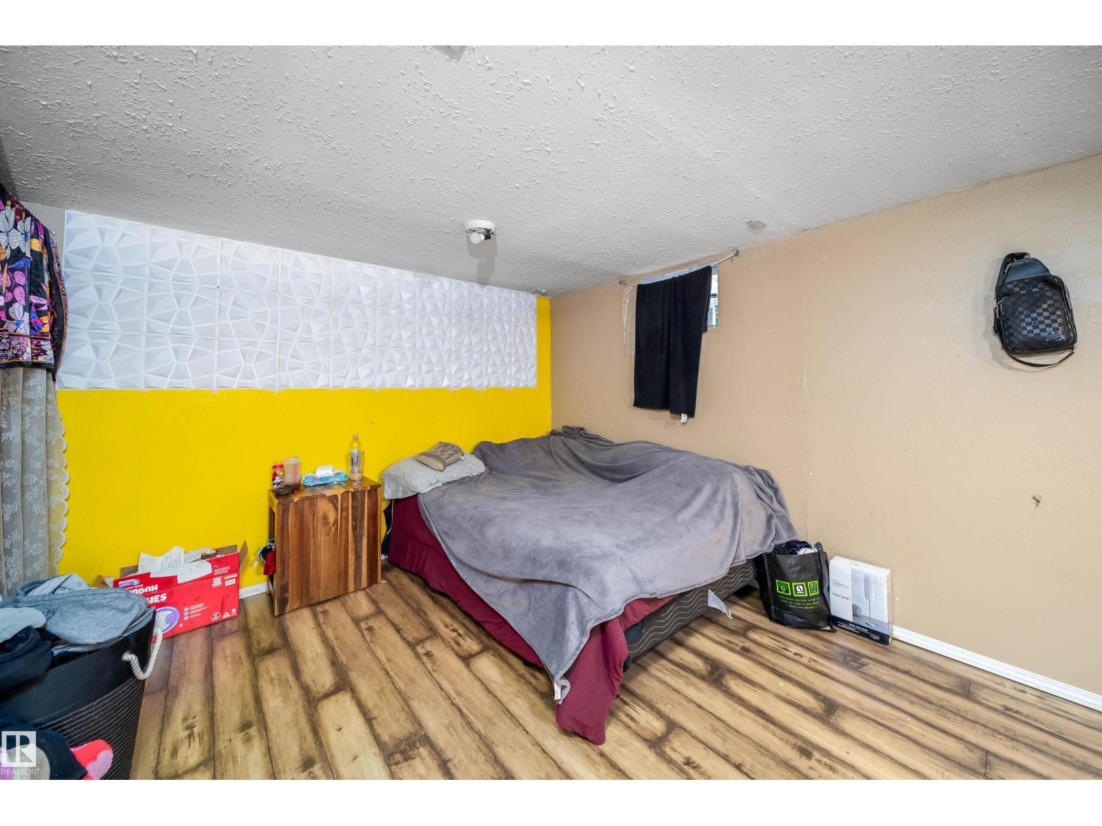 Photo 27 of 5306 47 St, Wetaskiwin AB