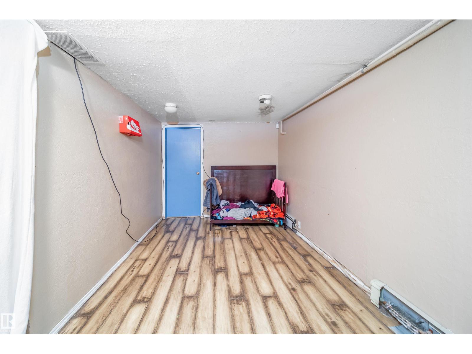Photo 28 of 5306 47 St, Wetaskiwin AB