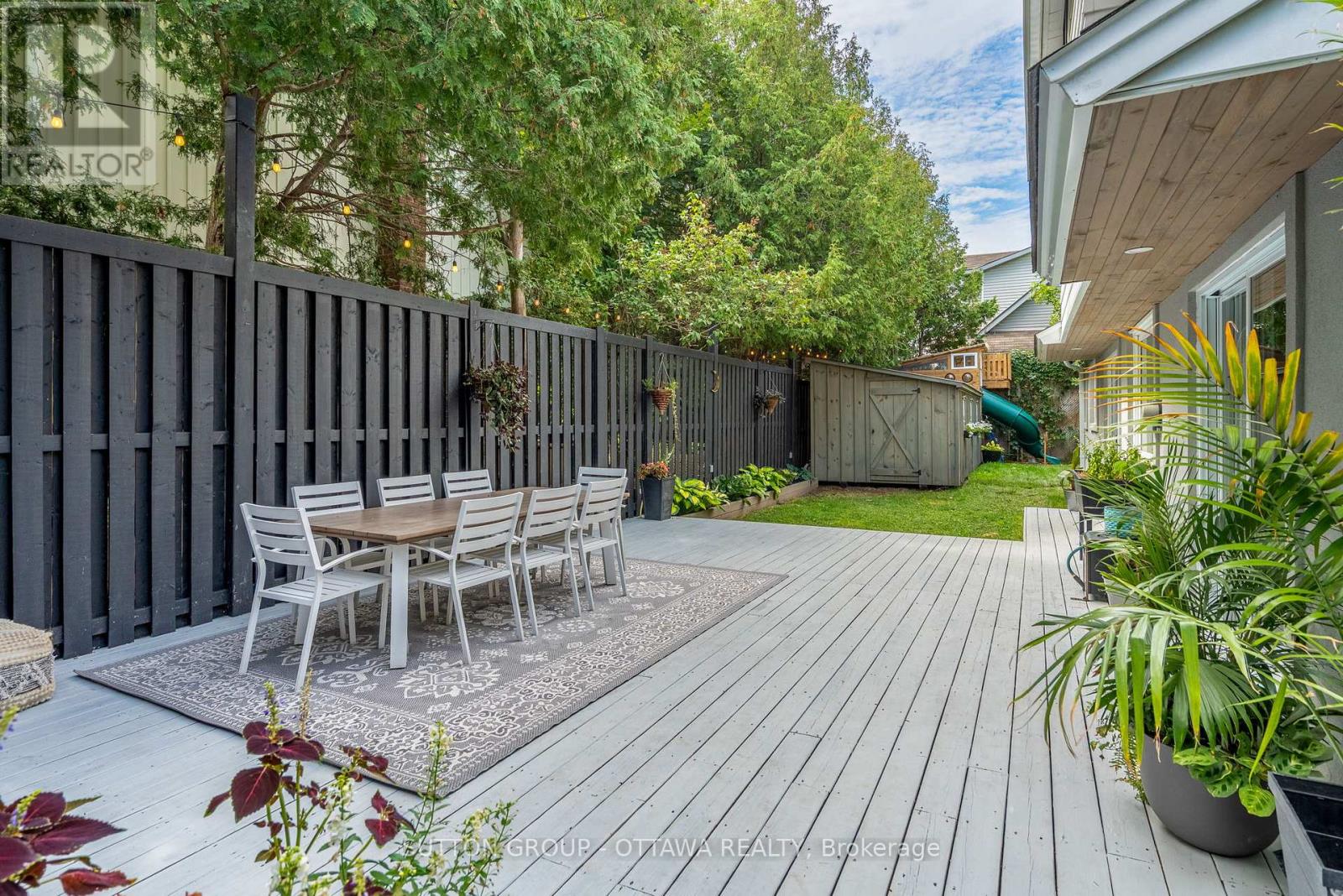 Photo 40 of 100 Monterey Drive, Ottawa ON
