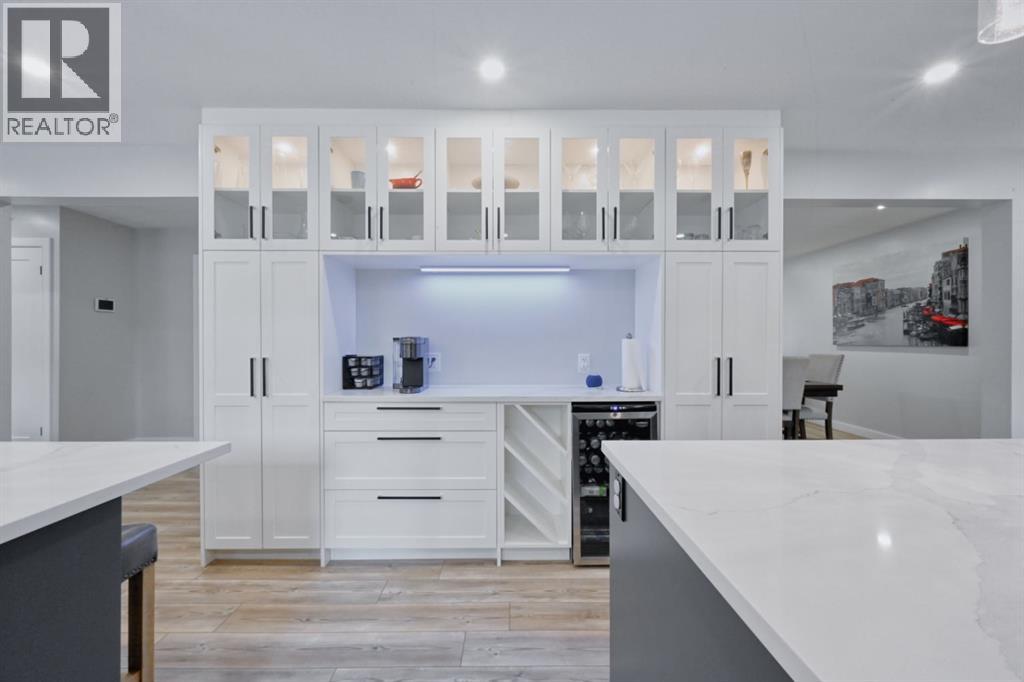 Photo 21 of 235 Canova Place Sw, Calgary AB