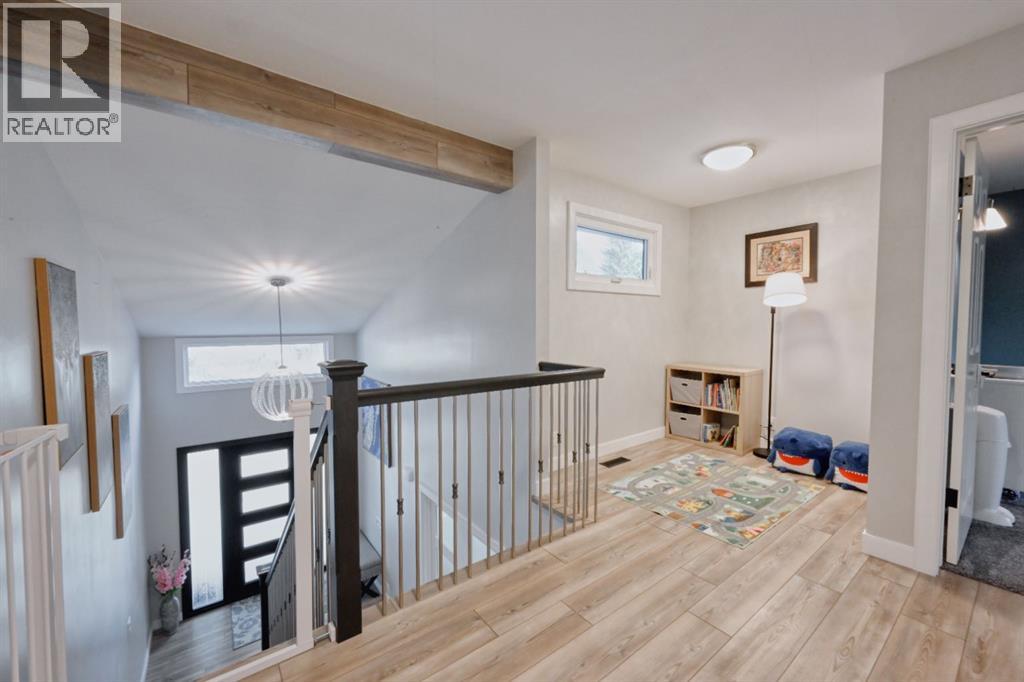 Photo 25 of 235 Canova Place Sw, Calgary AB