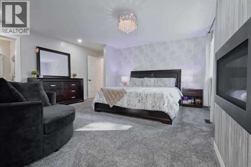 Photo 32 of 235 Canova Place Sw, Calgary AB