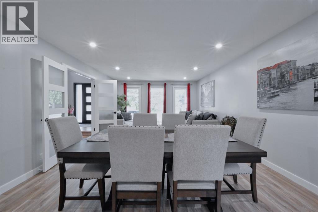 Photo 9 of 235 Canova Place Sw, Calgary AB