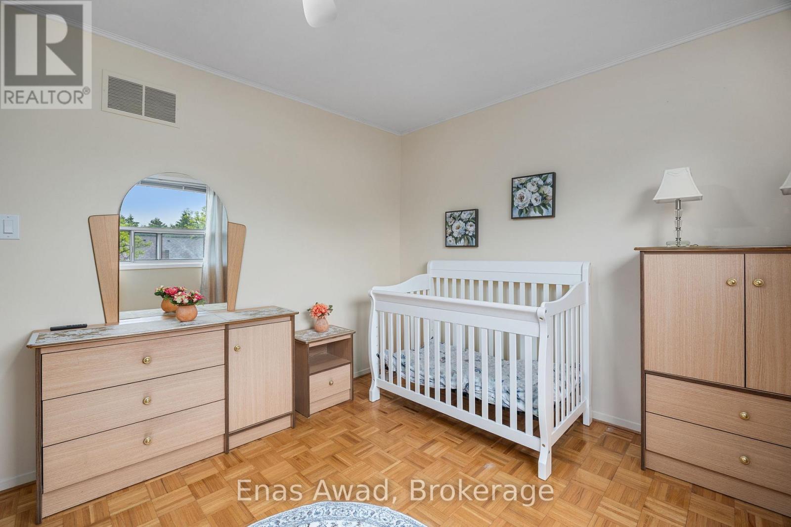 Photo 14 of 74 Black Hawk Way, Toronto ON