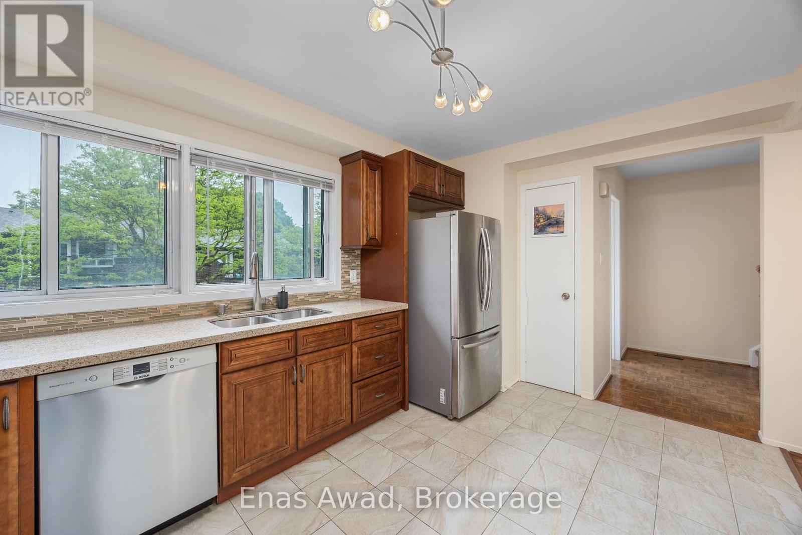 Photo 19 of 74 Black Hawk Way, Toronto ON