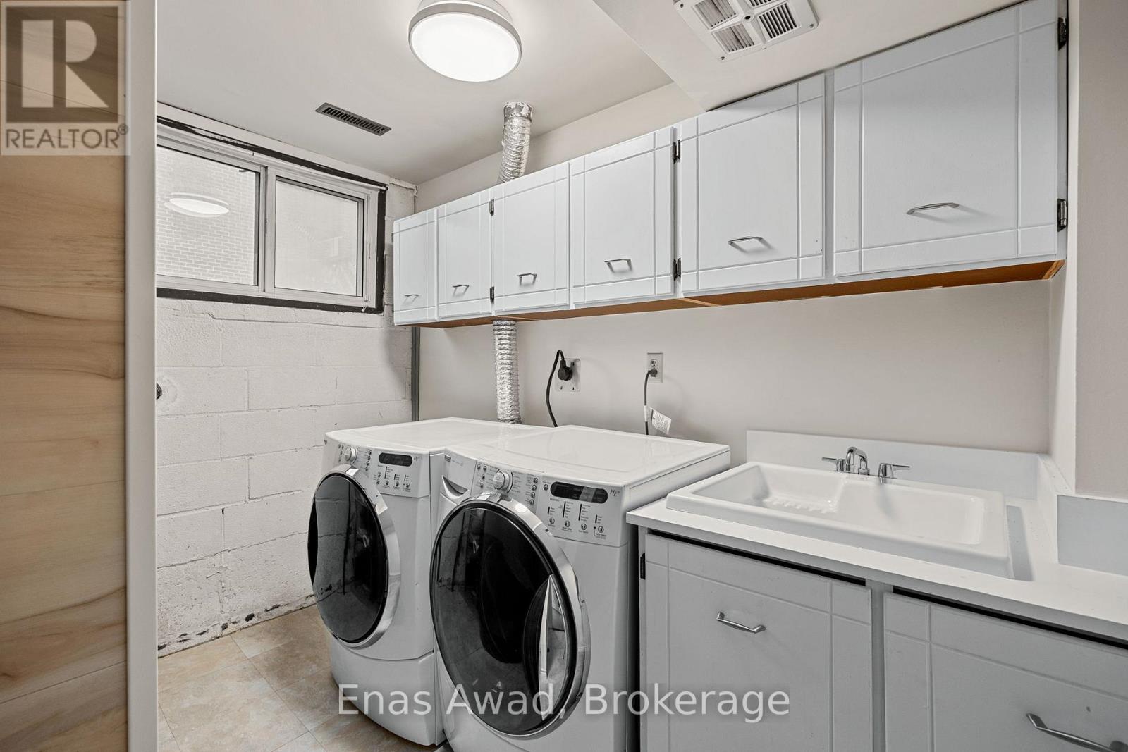 Photo 25 of 74 Black Hawk Way, Toronto ON