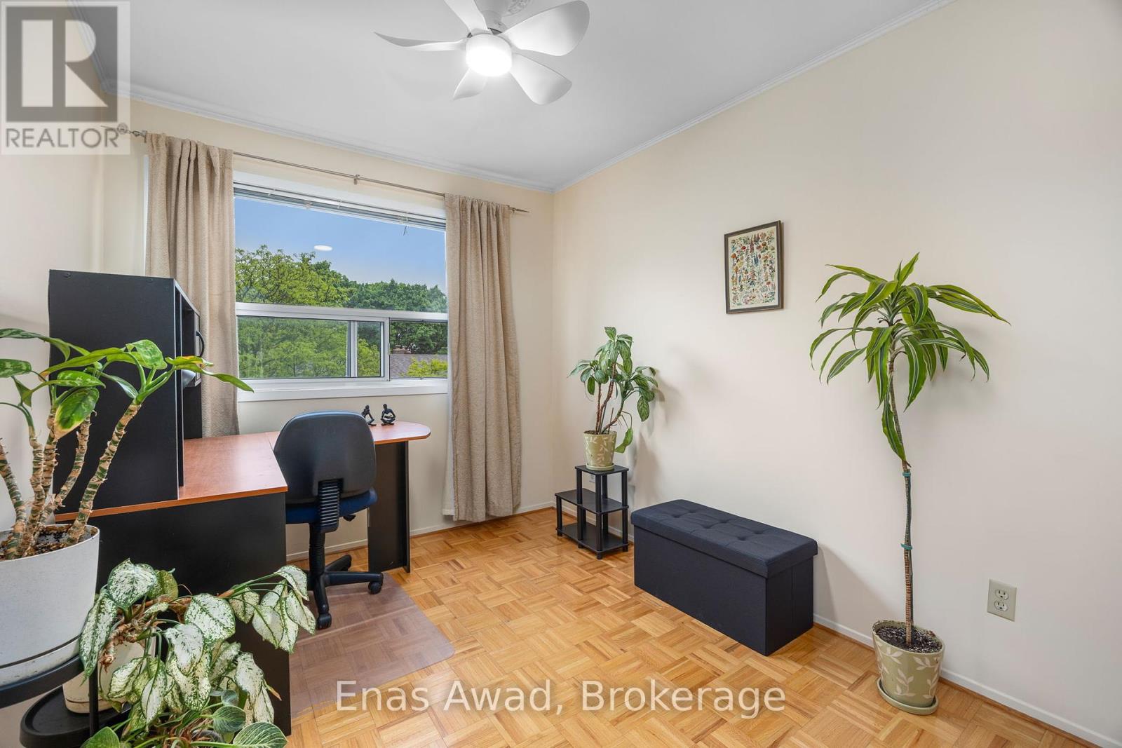 Photo 16 of 74 Black Hawk Way, Toronto ON