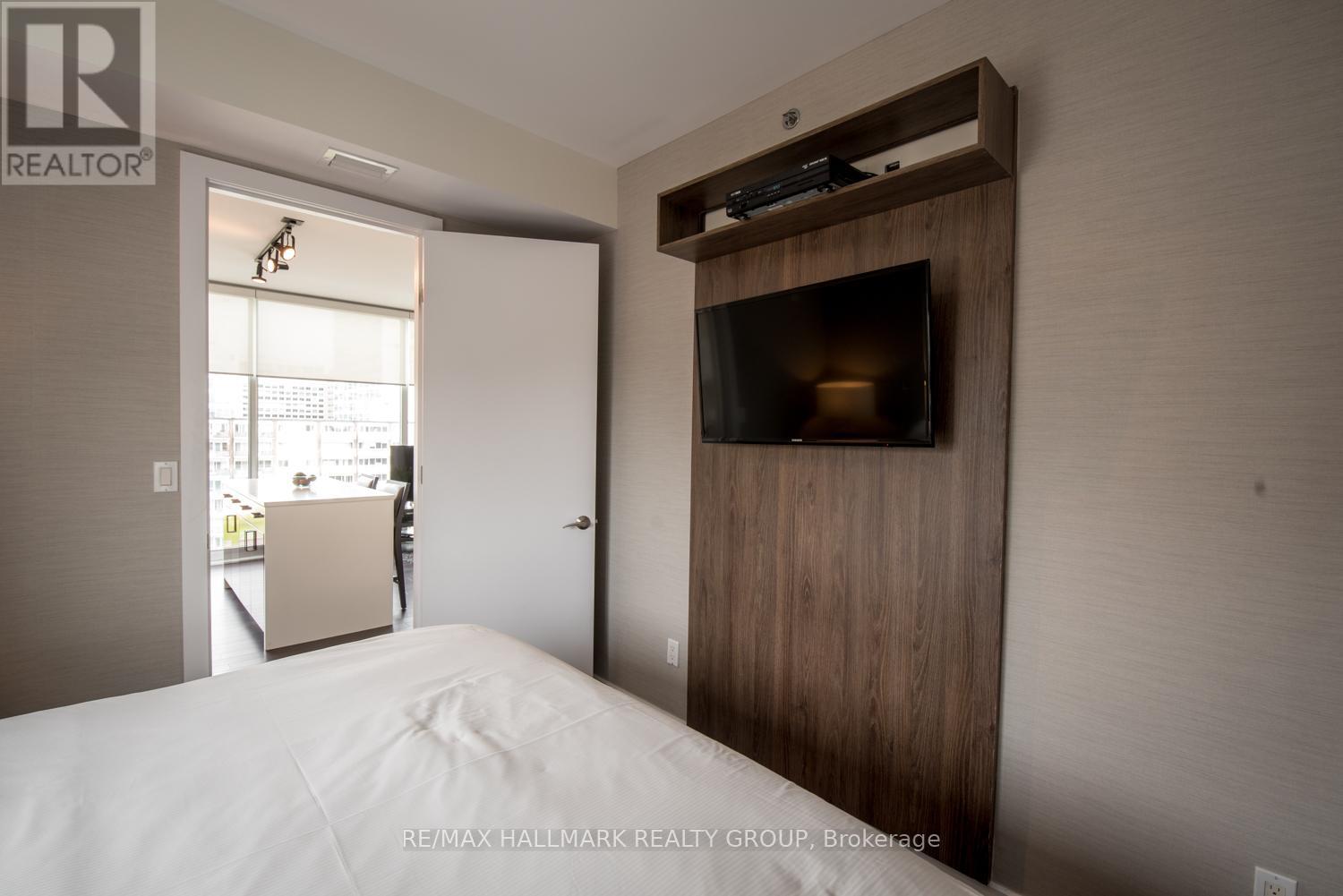 Photo 14 of 1111 300 Lisgar Street, Ottawa ON