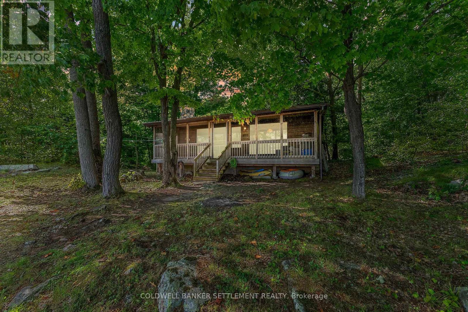 Photo 2 of 51 Partridge Lane, Frontenac ON