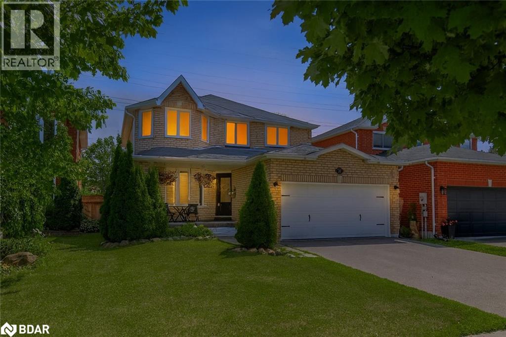 Photo 1 of 33 Etherington Crescent, Barrie ON