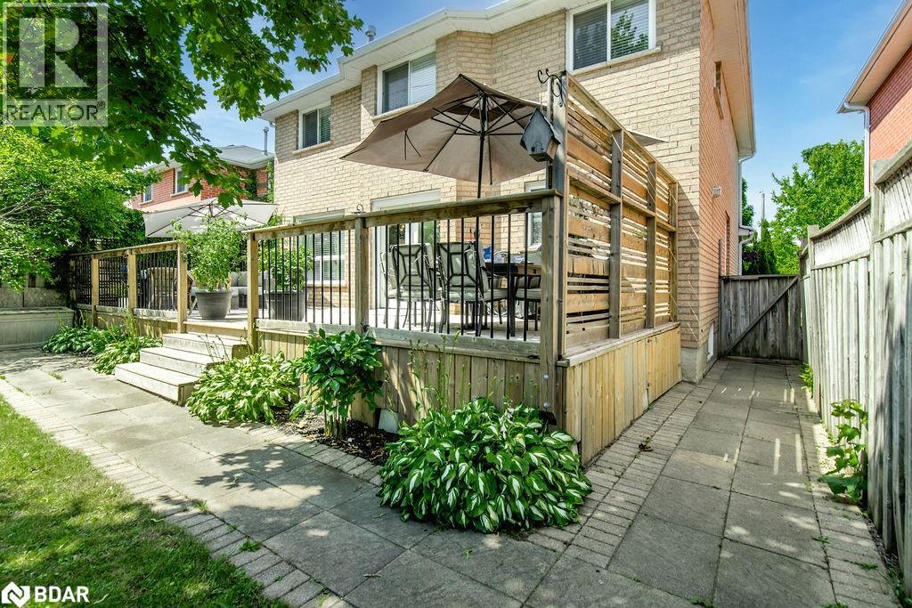 Photo 29 of 33 Etherington Crescent, Barrie ON