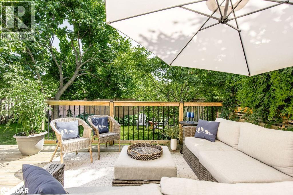 Photo 28 of 33 Etherington Crescent, Barrie ON