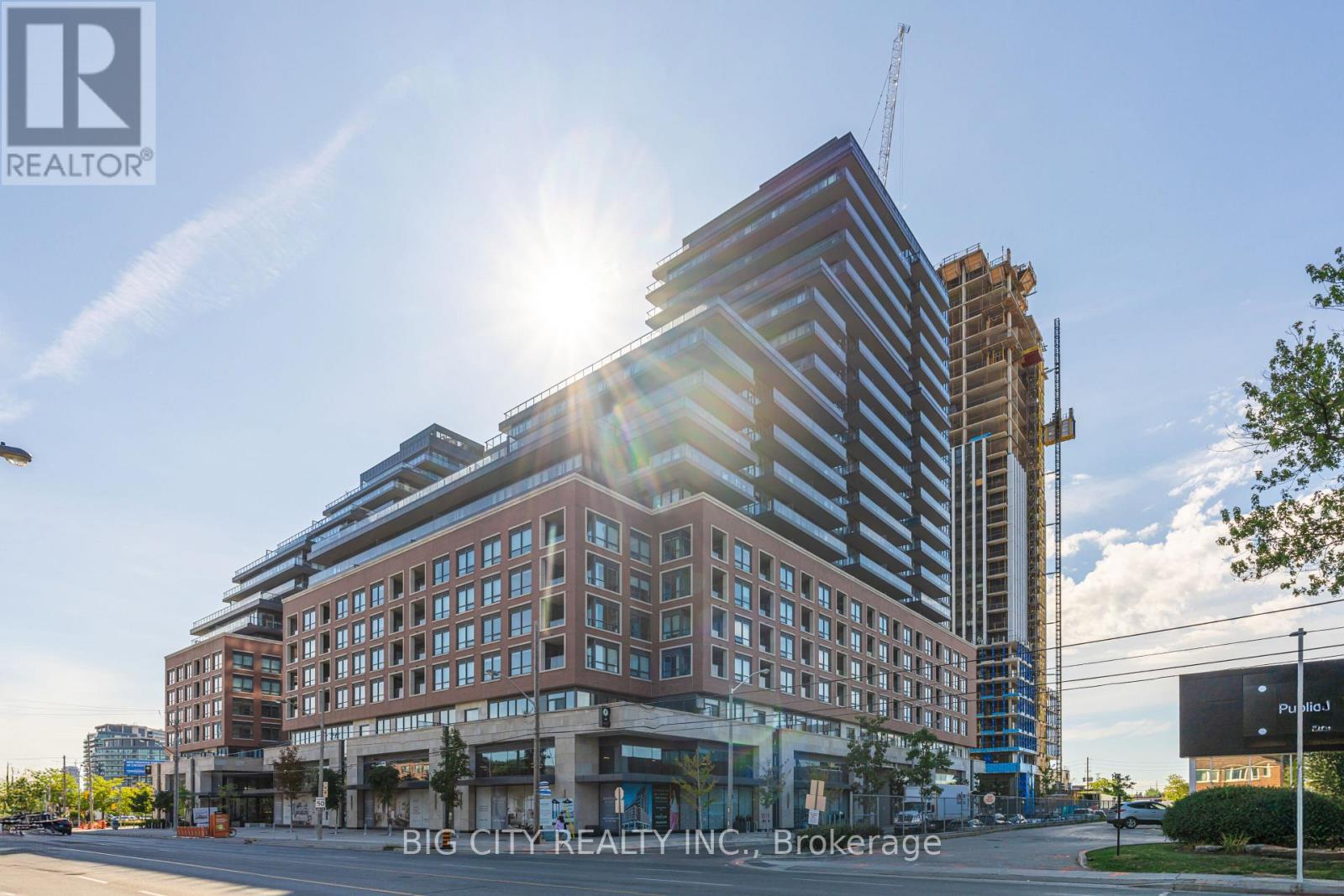 Photo 1 of 523 33 Frederick Todd Way, Toronto ON