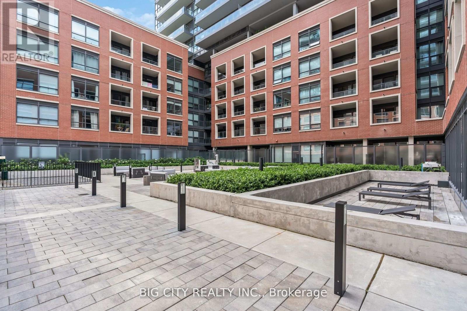 Photo 26 of 523 33 Frederick Todd Way, Toronto ON