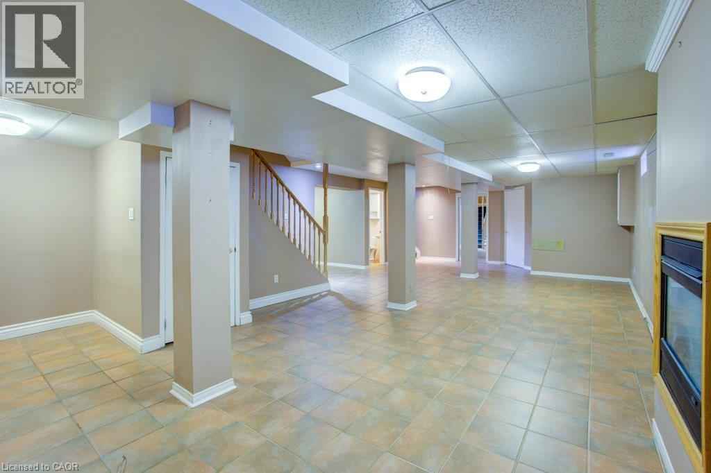 Photo 36 of 105 Veneto Drive, Vaughan ON