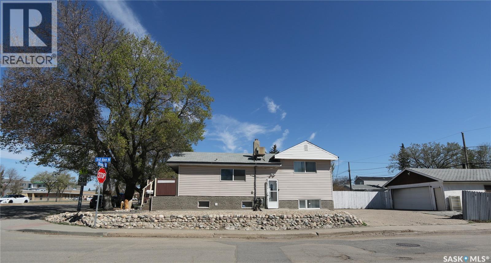 Photo 37 of 271 Broad Street, Regina SK
