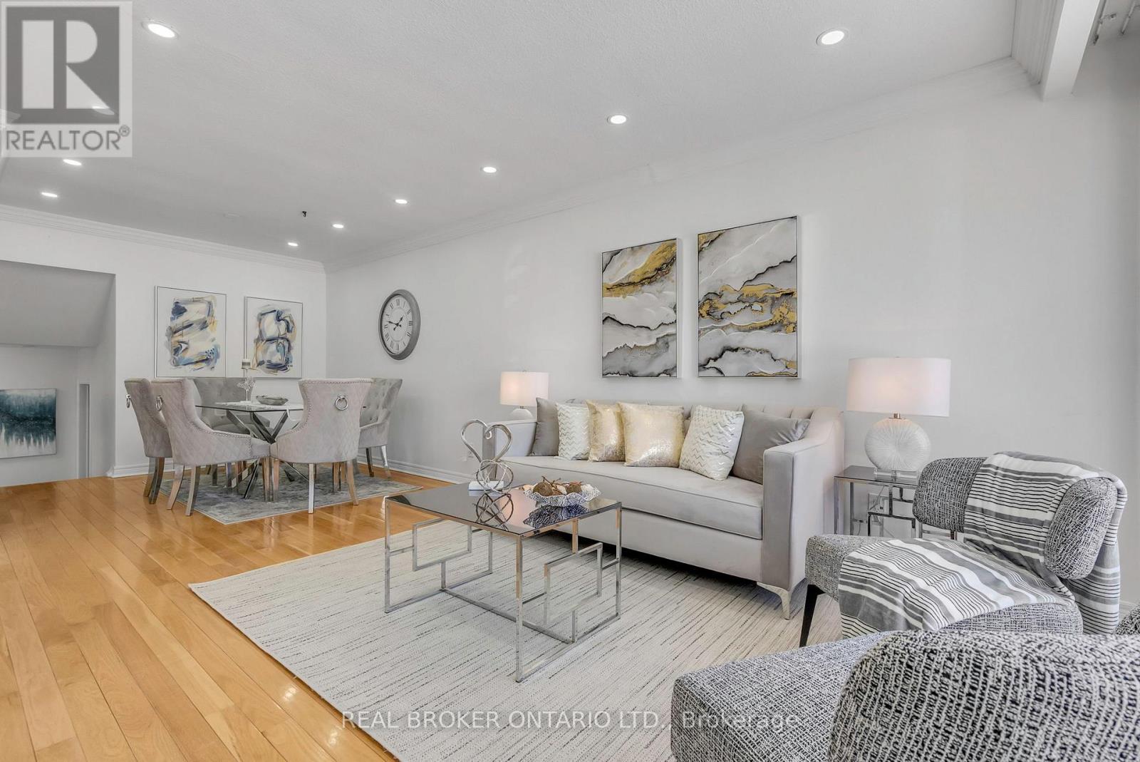 Photo 24 of 3465 Orion Crescent, Mississauga ON