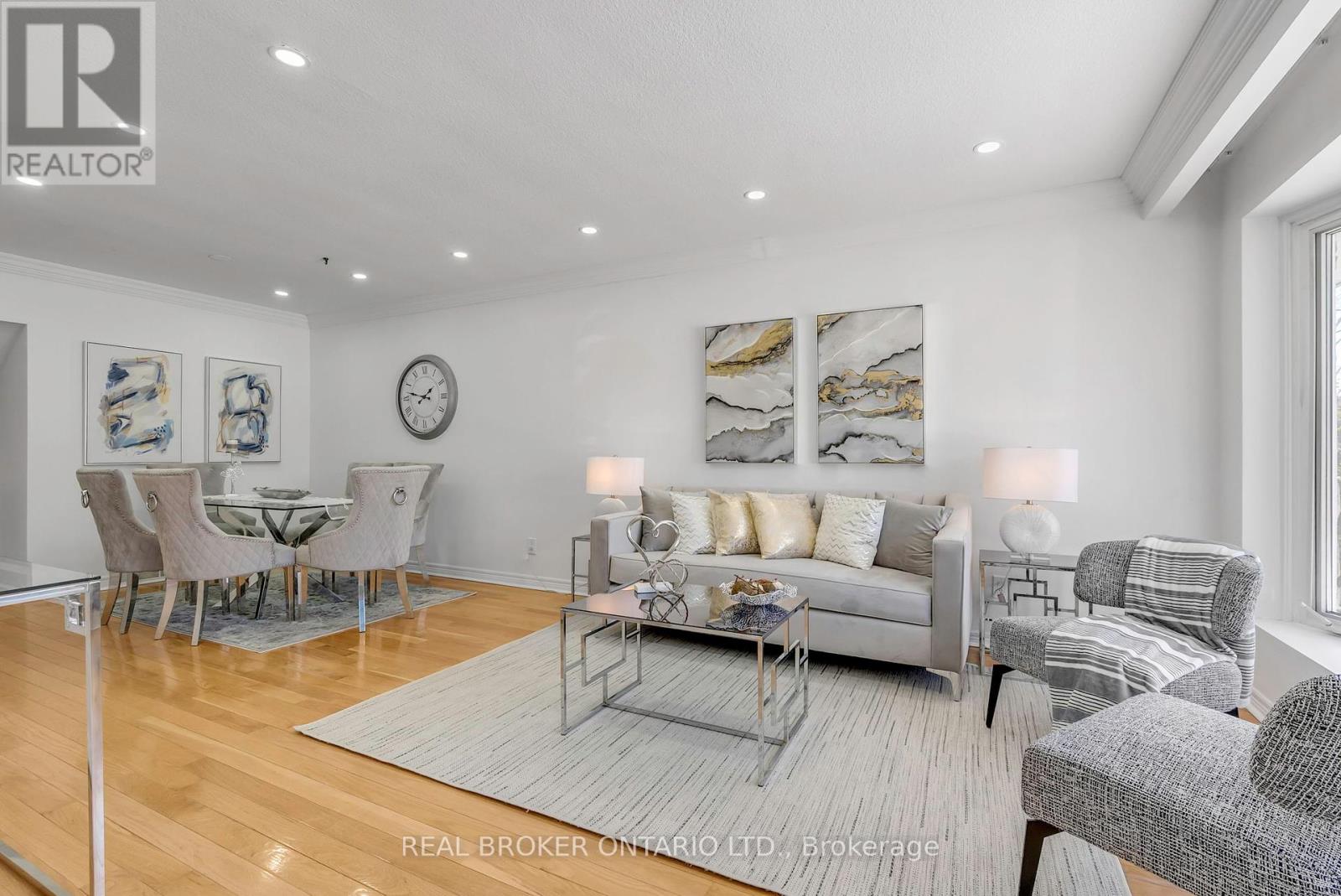 Photo 25 of 3465 Orion Crescent, Mississauga ON