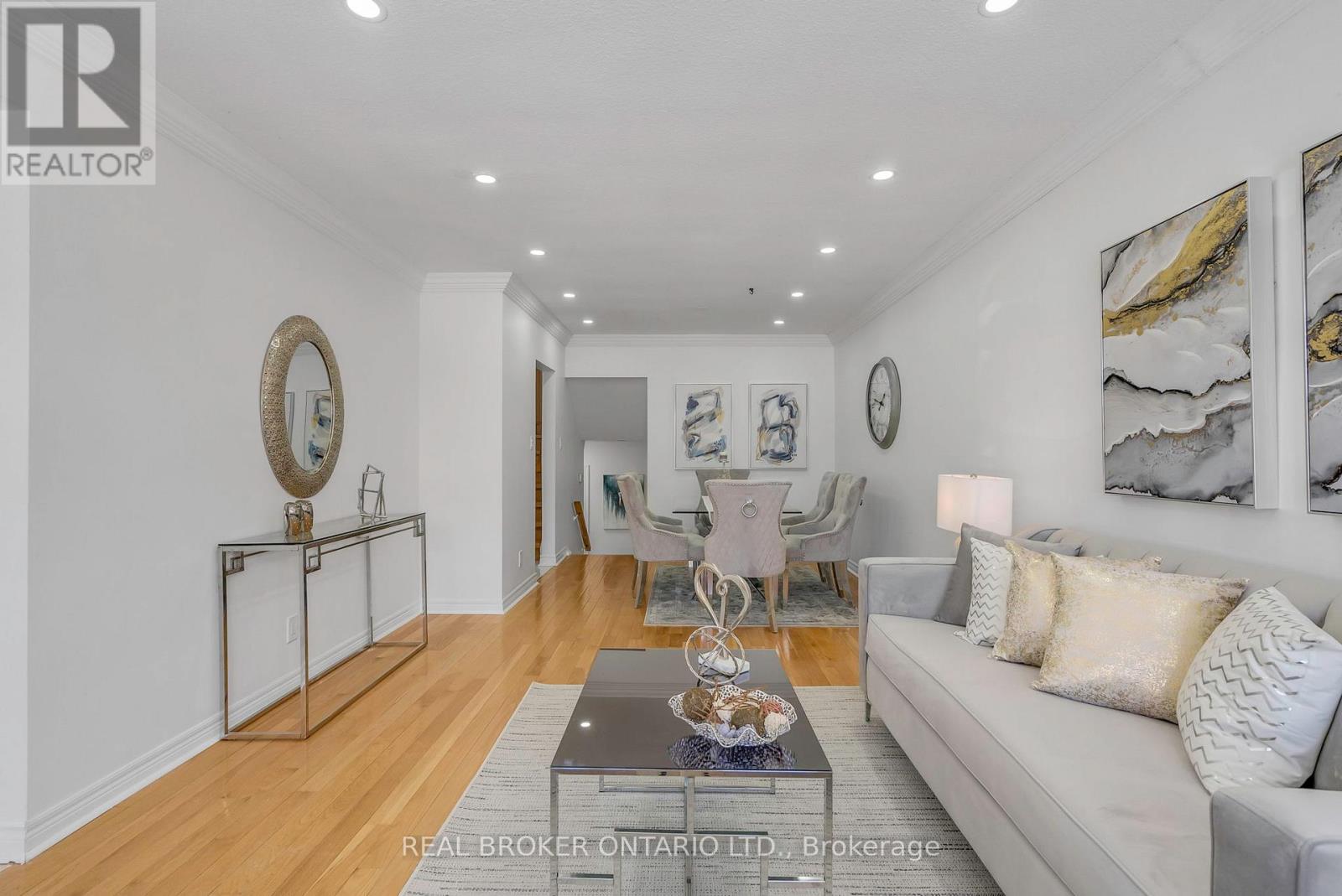 Photo 36 of 3465 Orion Crescent, Mississauga ON