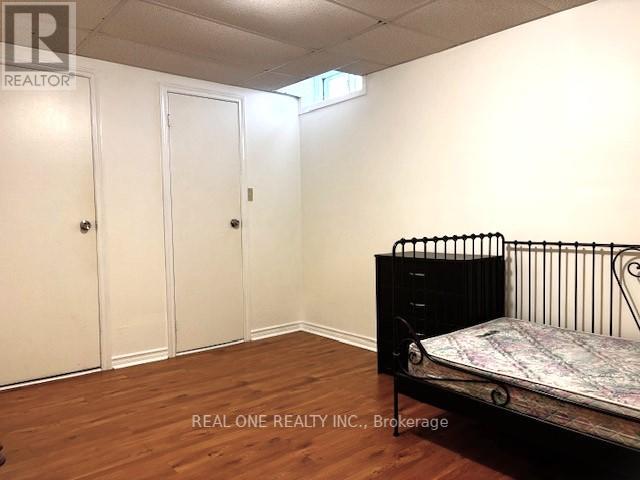 Photo 8 of Basement 5070 Rising Star Court, Mississauga ON