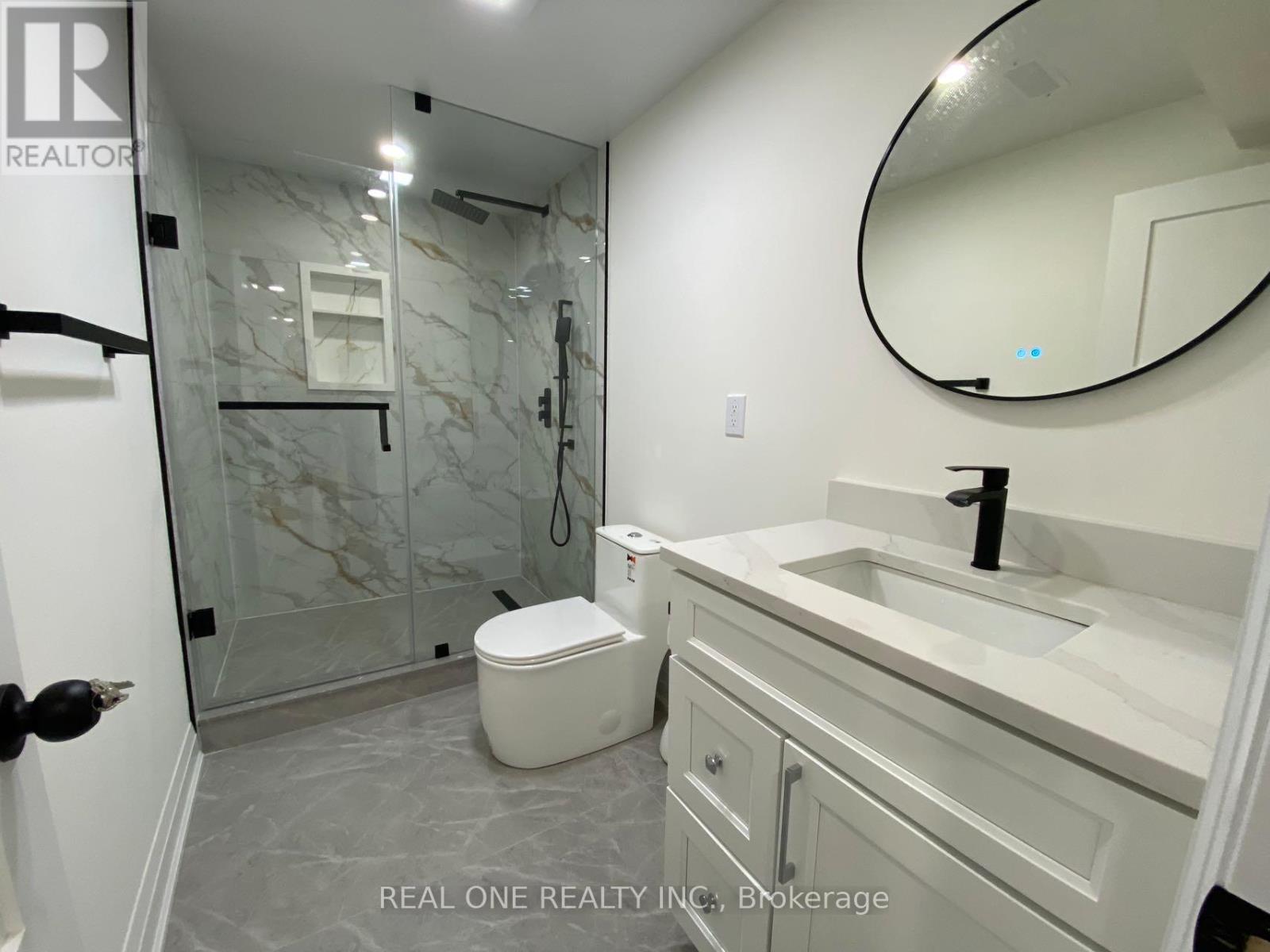 Photo 5 of Basement Room 3366 Strabane Drive, Mississauga ON