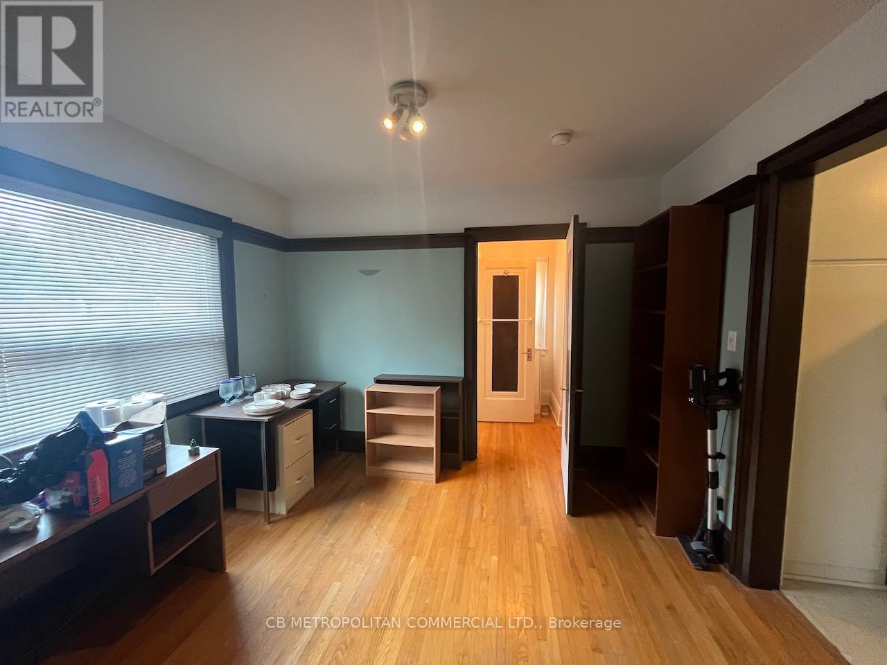 Photo 9 of 1403 Orchard Hill Road, Mississauga ON