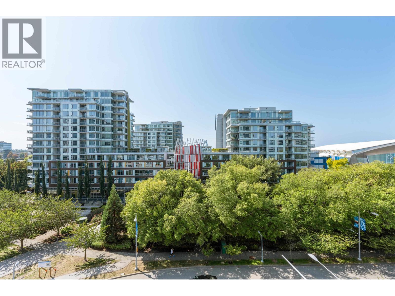 Photo 21 of 703 5508 Hollybridge Way, Richmond BC