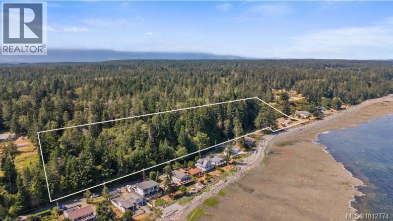 1494 Wilkinson Rd, Comox