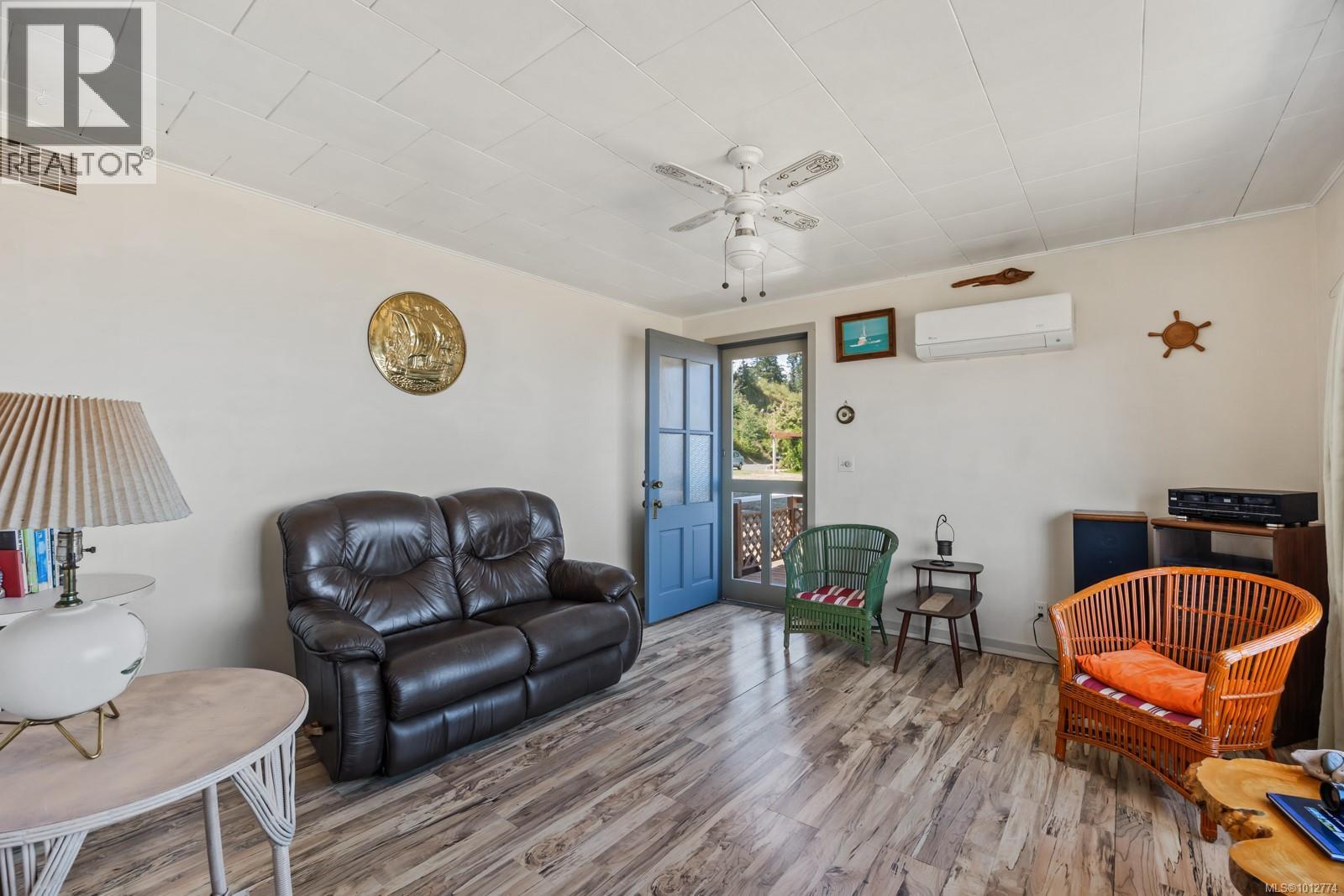 1494 Wilkinson Rd, Comox