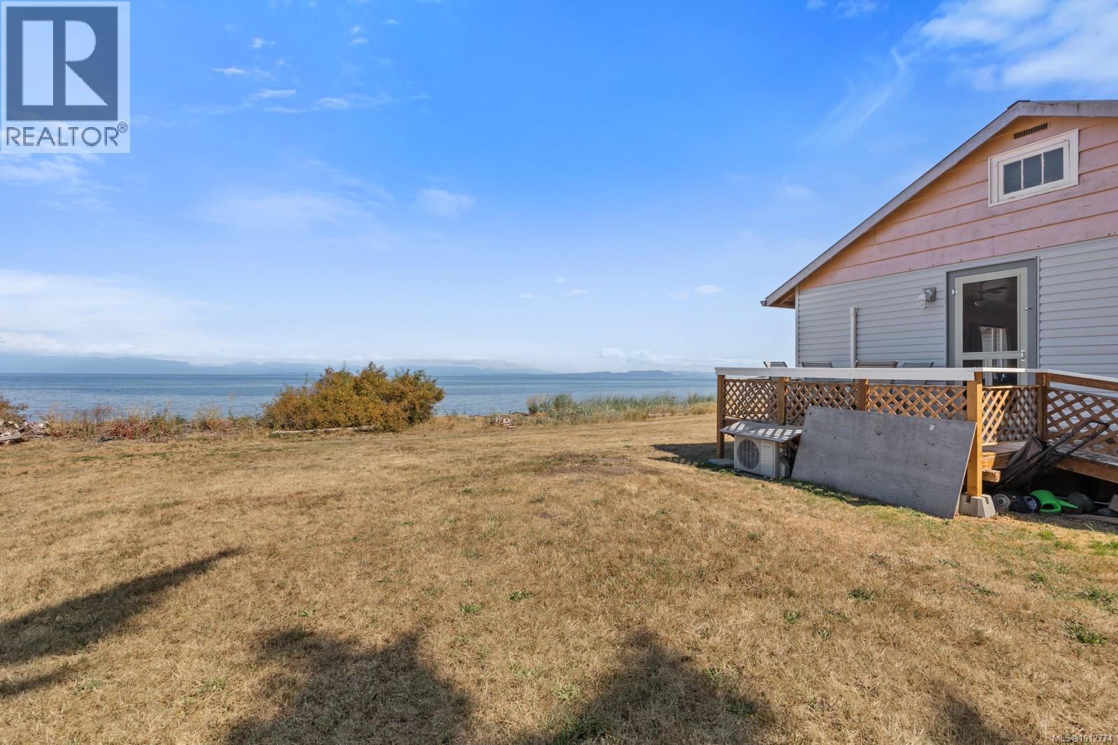 1494 Wilkinson Rd, Comox