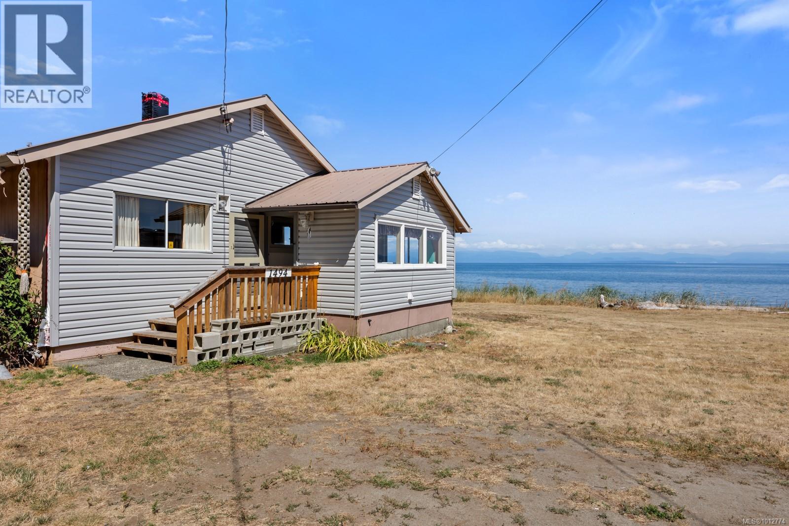 1494 Wilkinson Rd, Comox