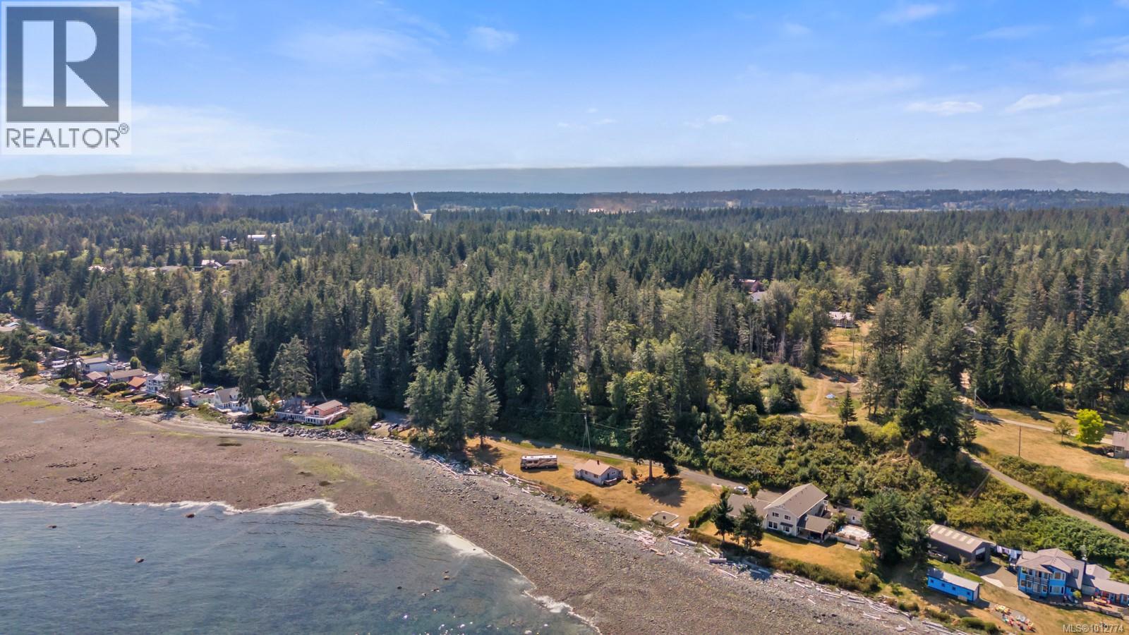 1494 Wilkinson Rd, Comox