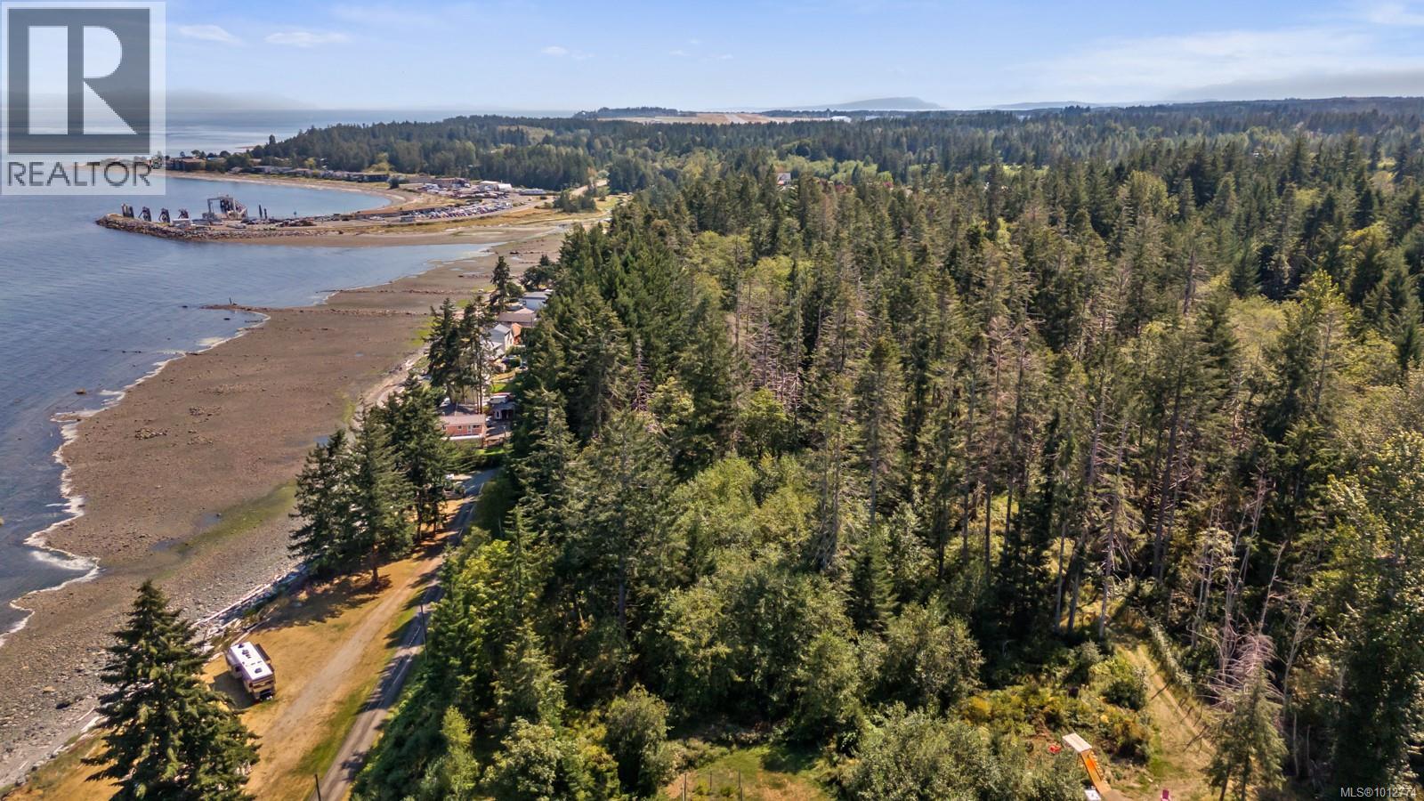 1494 Wilkinson Rd, Comox