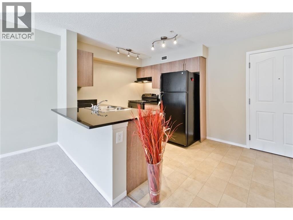 Photo 7 of 321 7110 80 Avenue Ne, Calgary AB