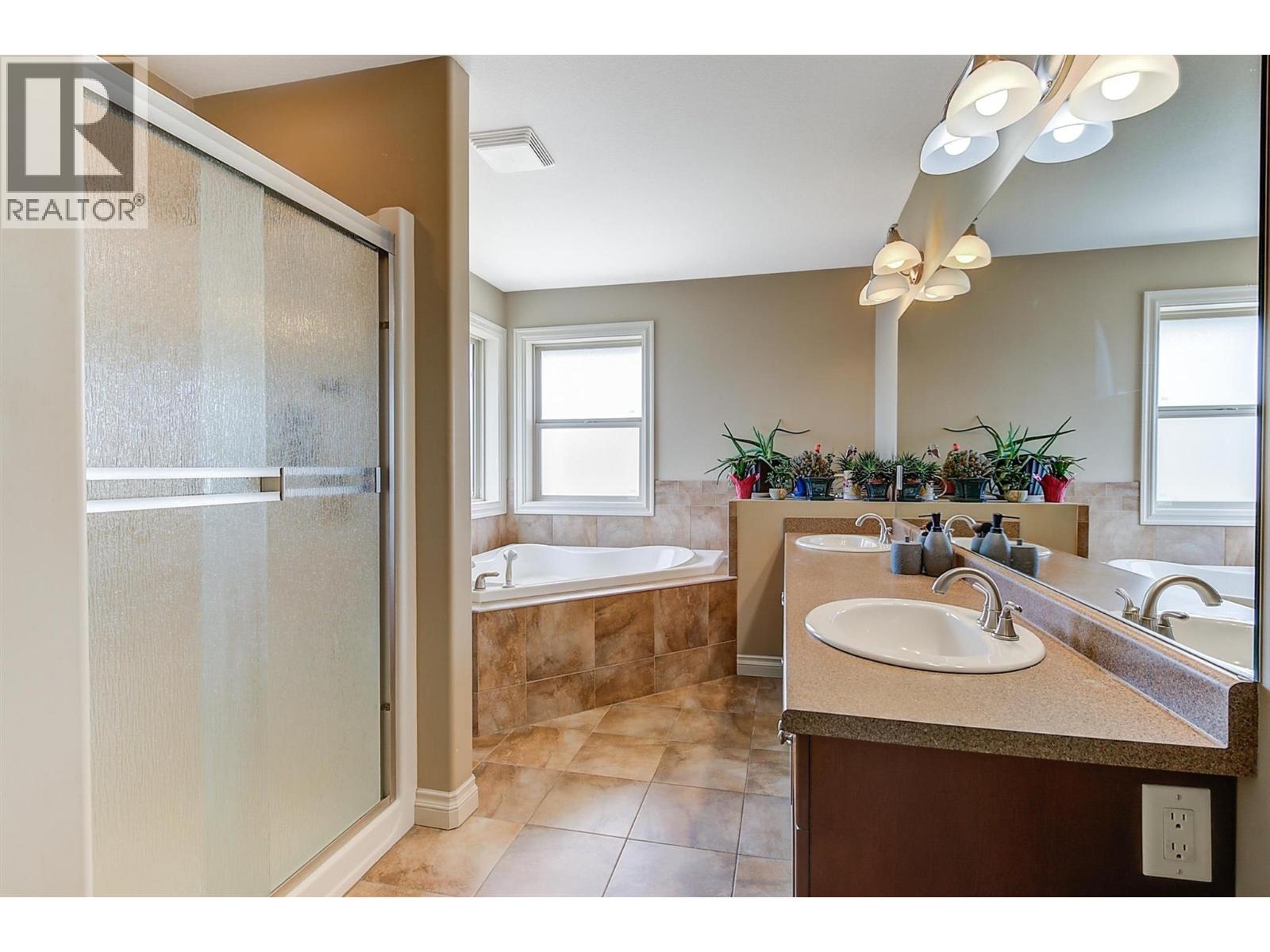  5008 Bunting Court, Kelowna