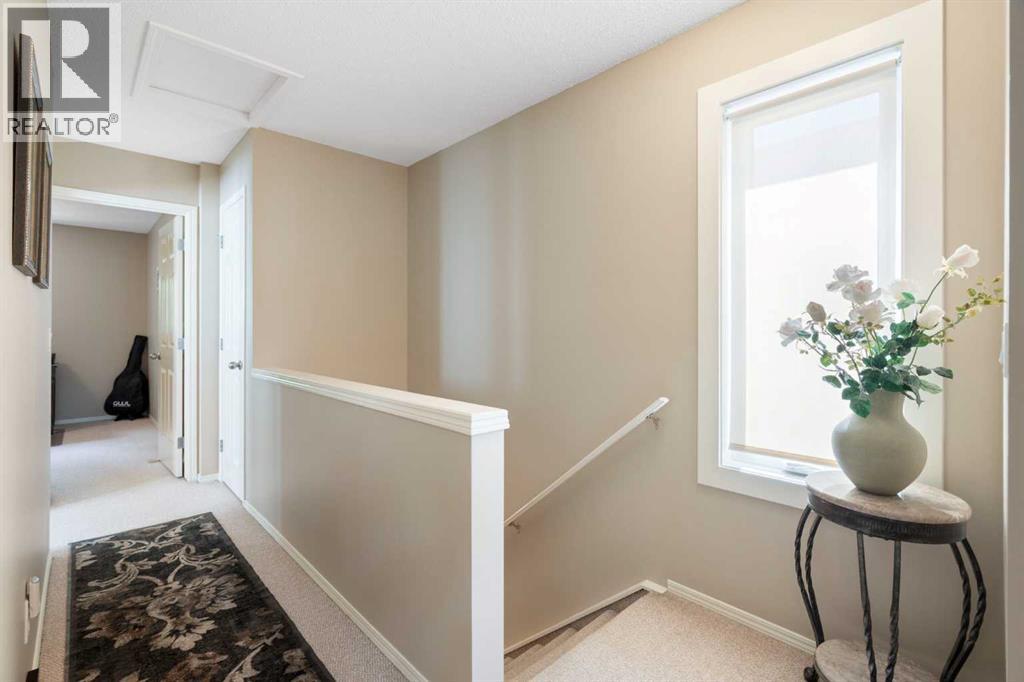 Photo 15 of 3567 Sierra Morena Road Sw, Calgary AB