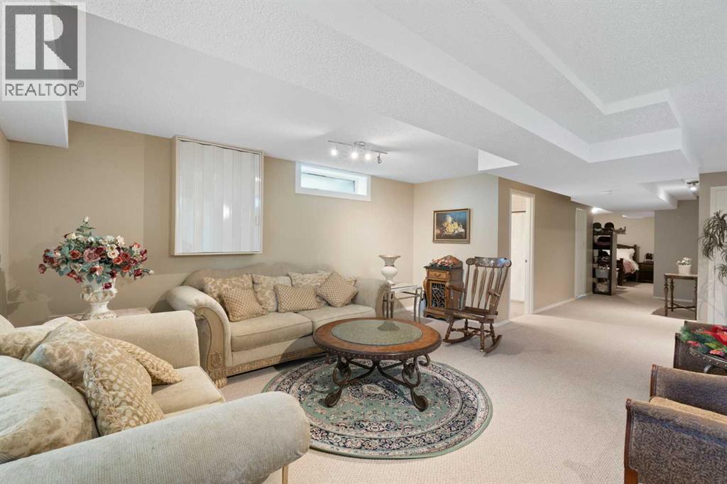 Photo 29 of 3567 Sierra Morena Road Sw, Calgary AB