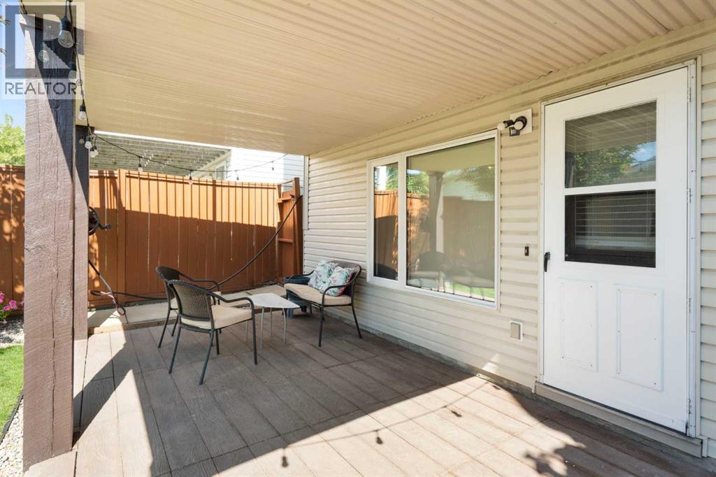 Photo 37 of 3567 Sierra Morena Road Sw, Calgary AB