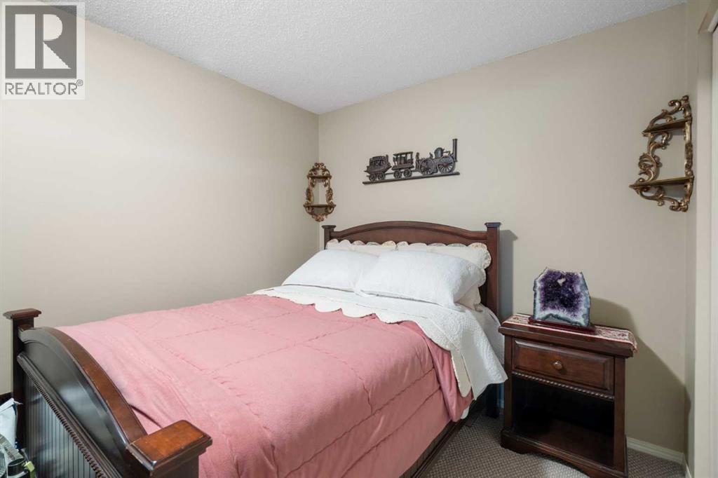 Photo 30 of 3567 Sierra Morena Road Sw, Calgary AB