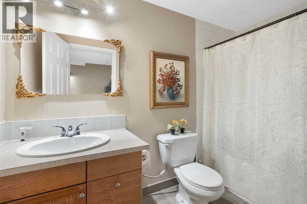 Photo 27 of 3567 Sierra Morena Road Sw, Calgary AB