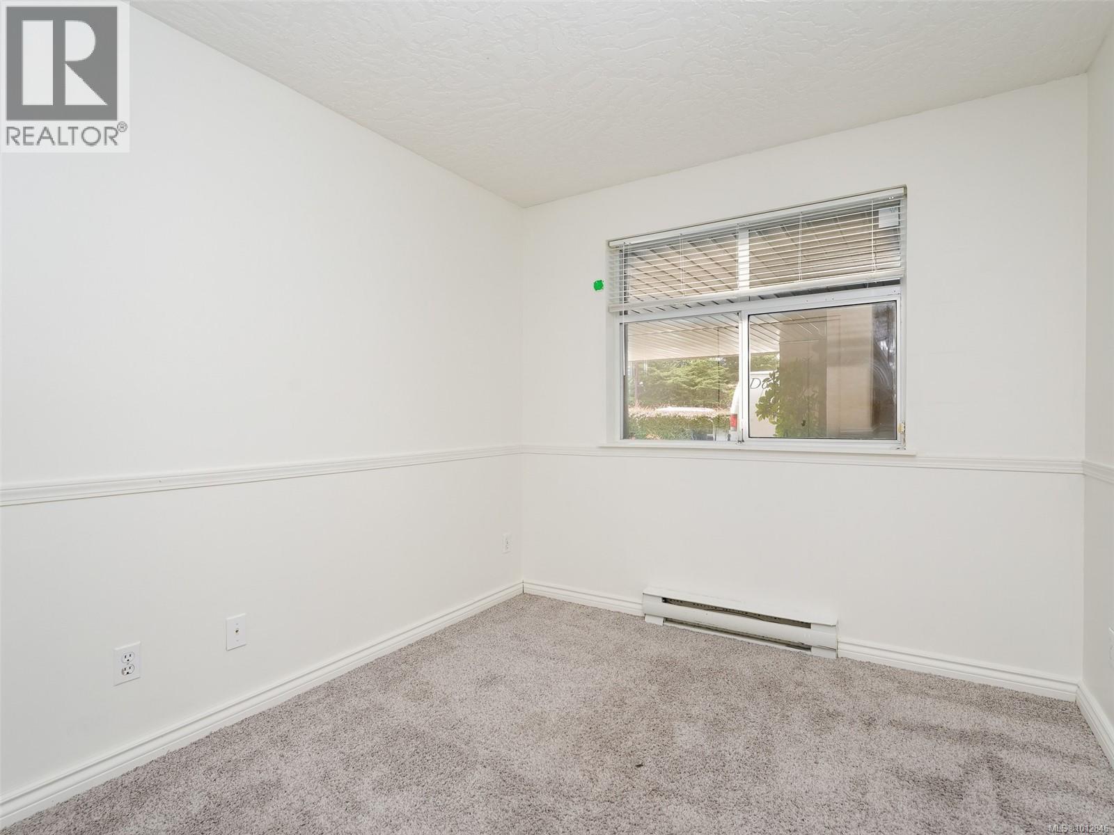 Photo 17 of 102 2511 Quadra St, Victoria BC
