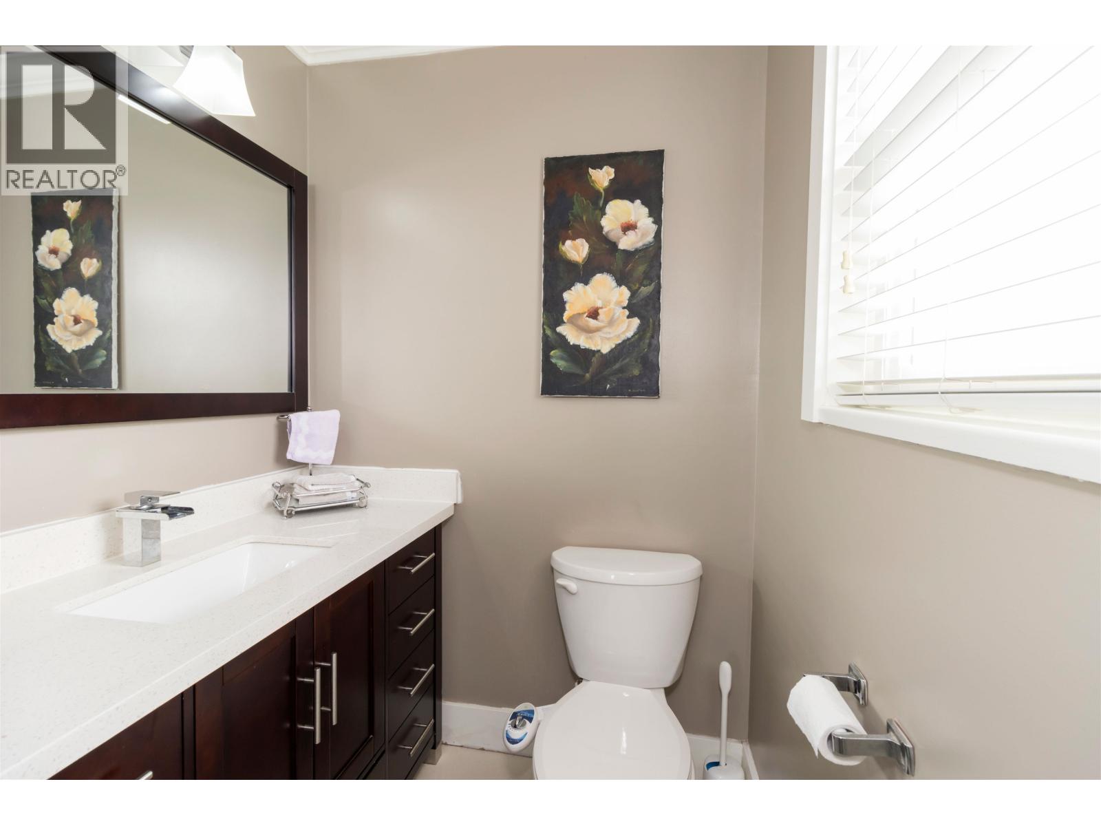 Photo 16 of 10711 Seamount Road, Richmond BC