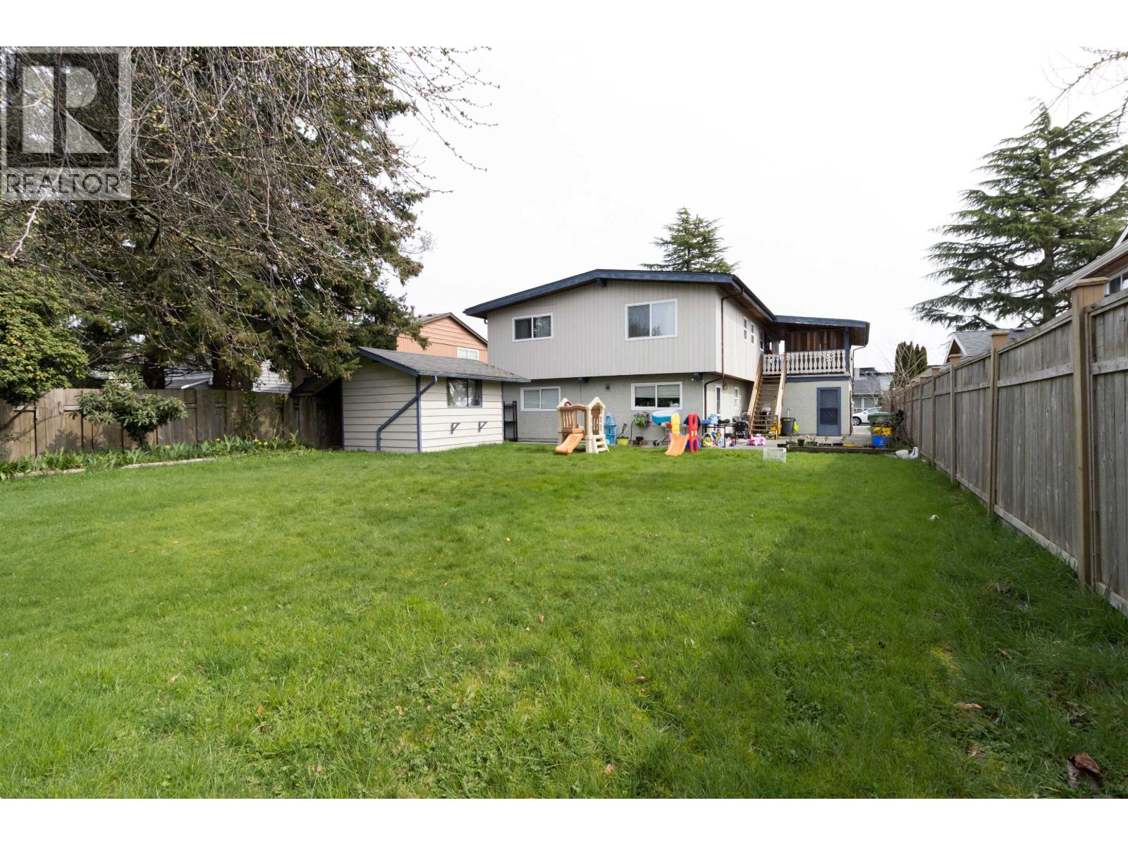 Photo 27 of 10711 Seamount Road, Richmond BC