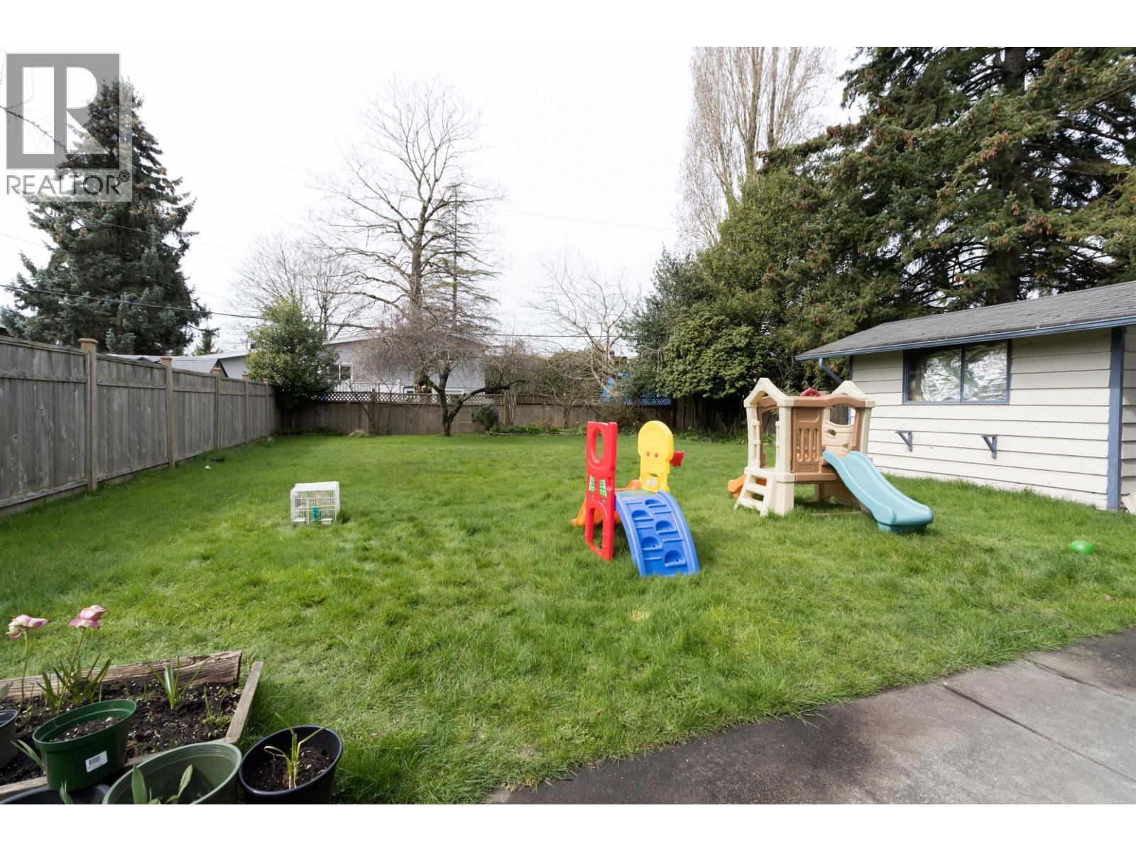 Photo 28 of 10711 Seamount Road, Richmond BC