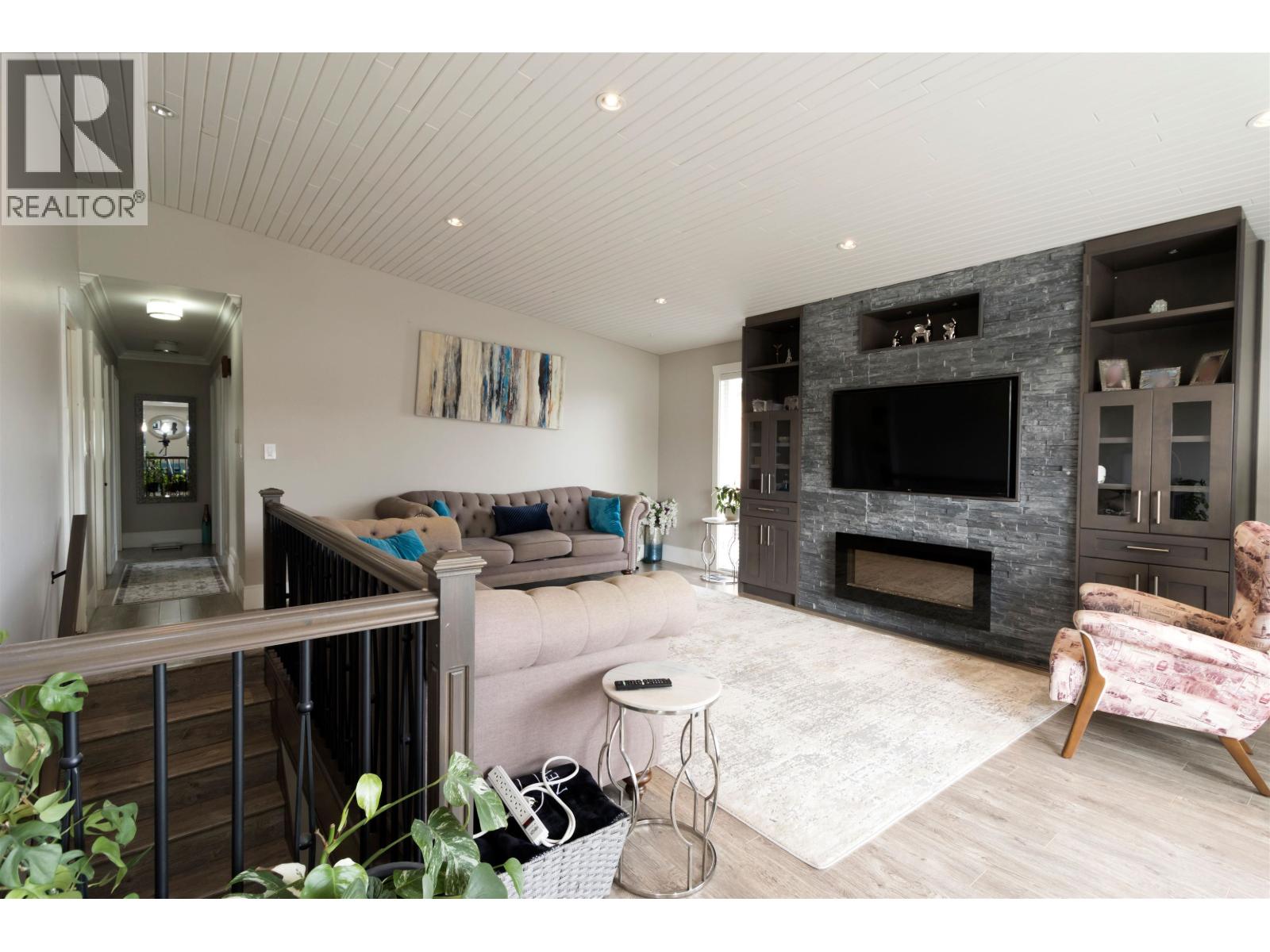Photo 7 of 10711 Seamount Road, Richmond BC