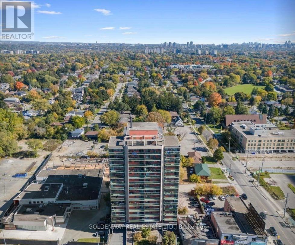 Photo 4 of 808 5949 Yonge Street, Toronto ON