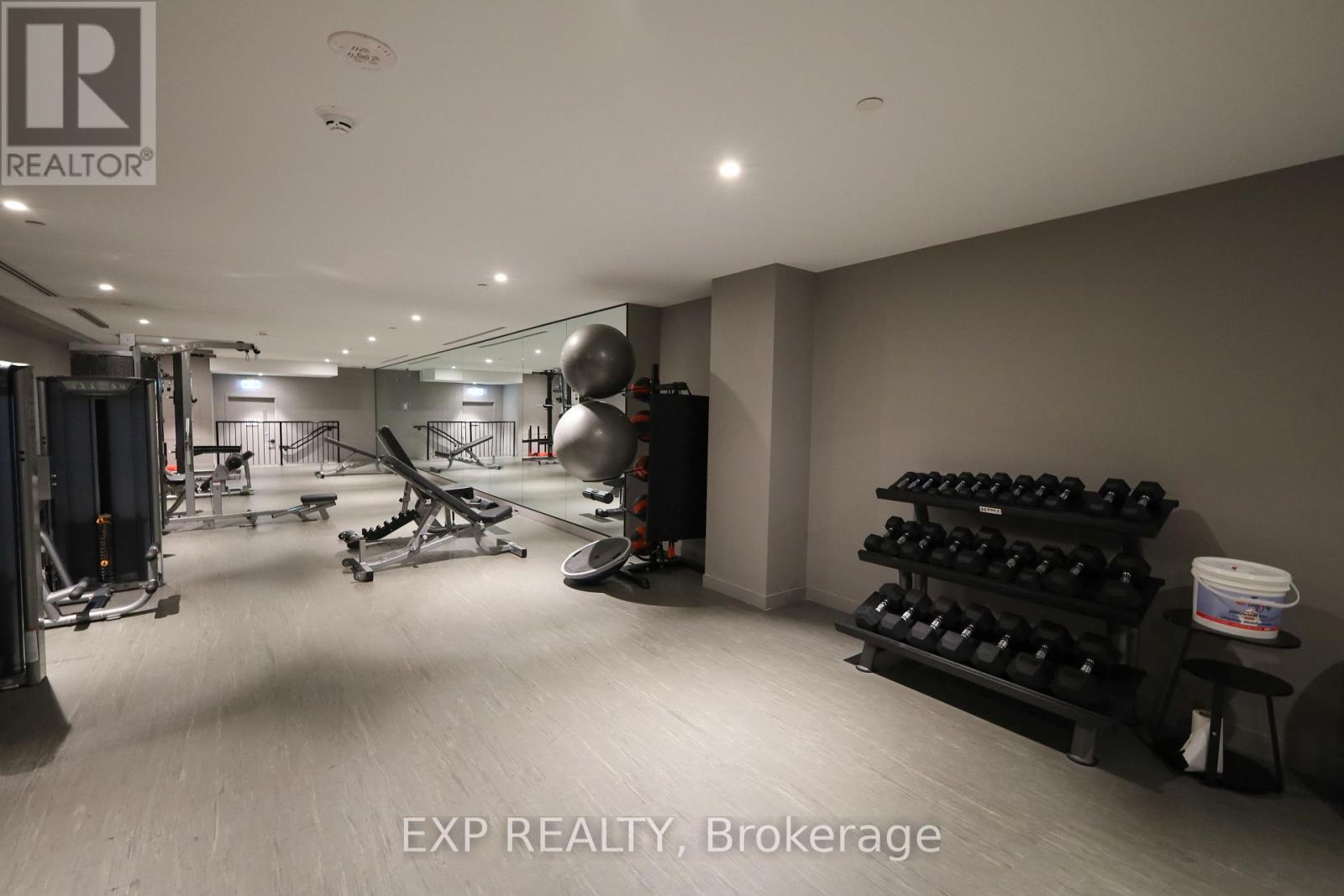 Photo 11 of 1401 195 Mccaul Street, Toronto ON