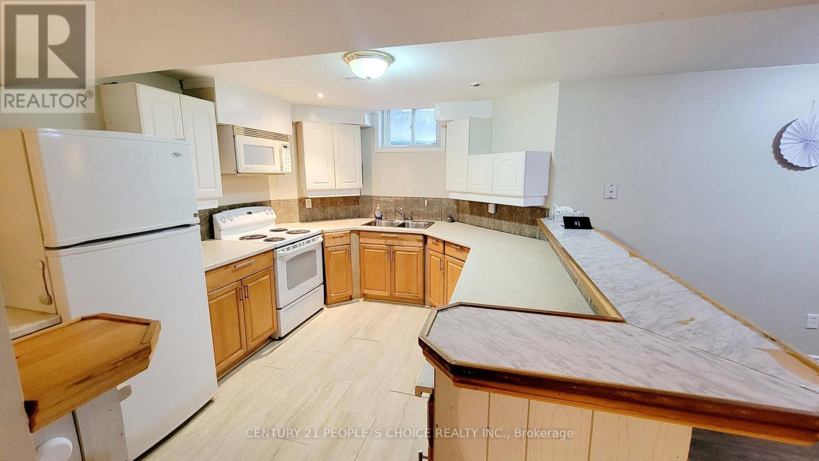 Photo 14 of 3 Casa Lane, Brampton ON